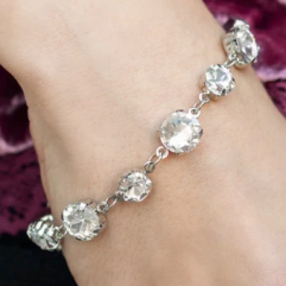 Rhinestone 4pc necklace set -paparazzi 0222 - Picture 3 of 5